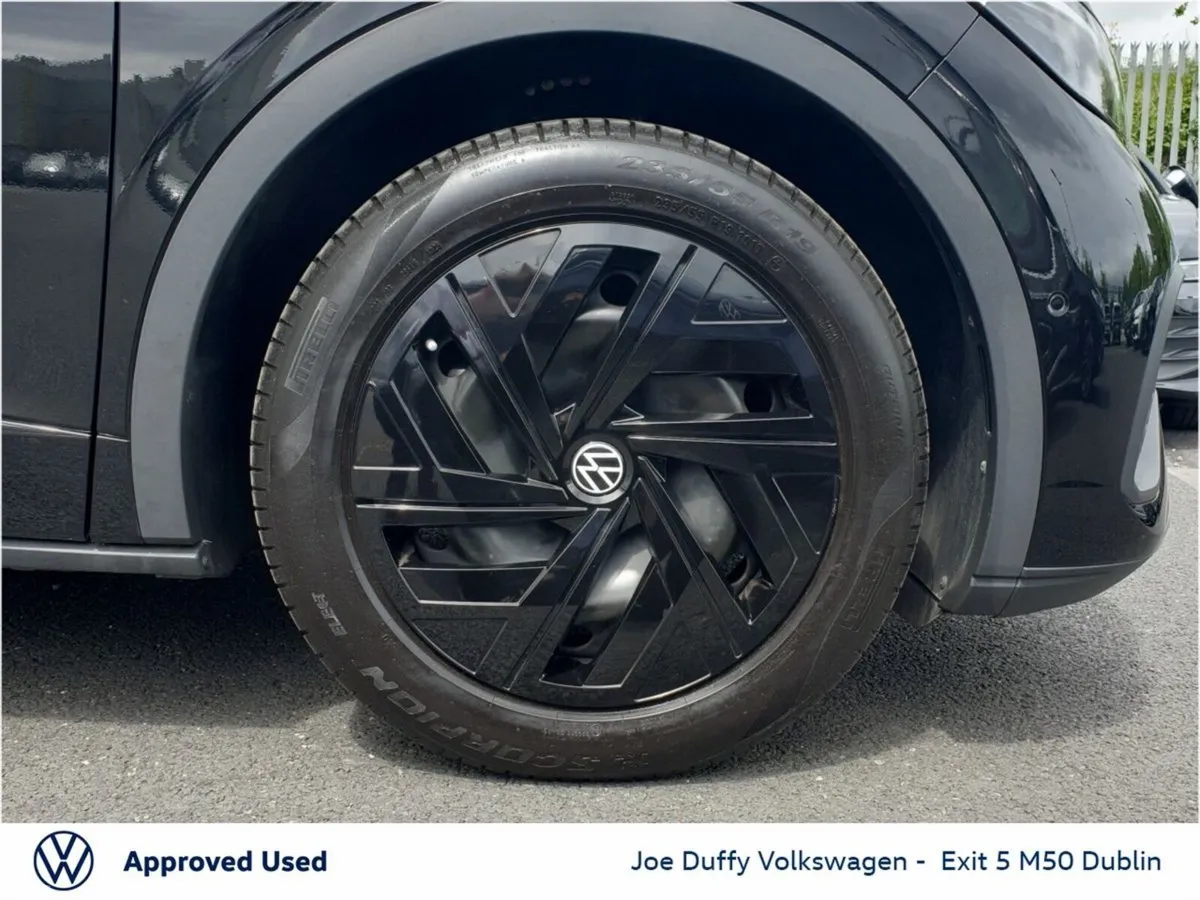 Volkswagen ID.5 Estate, Electric, 2025, Black