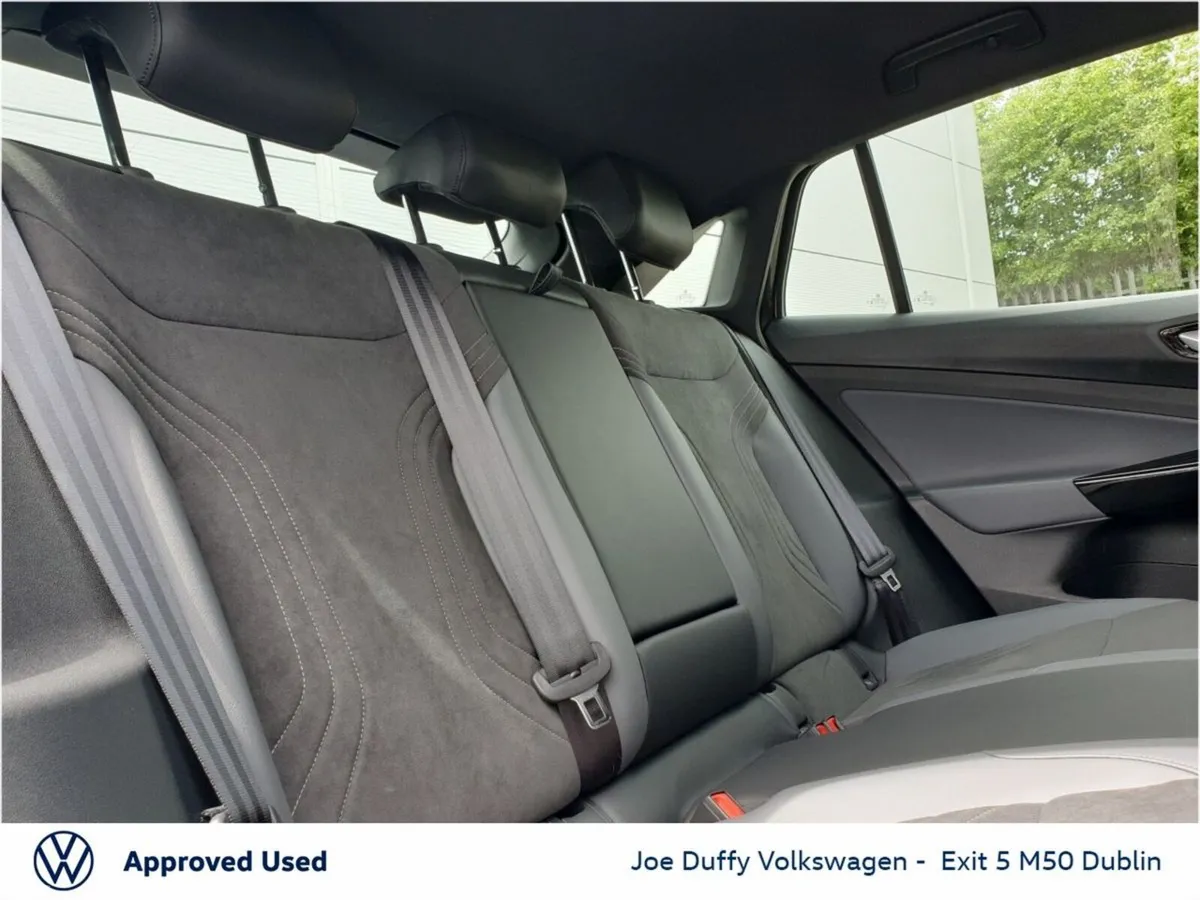 Volkswagen ID.5 Estate, Electric, 2025, Black