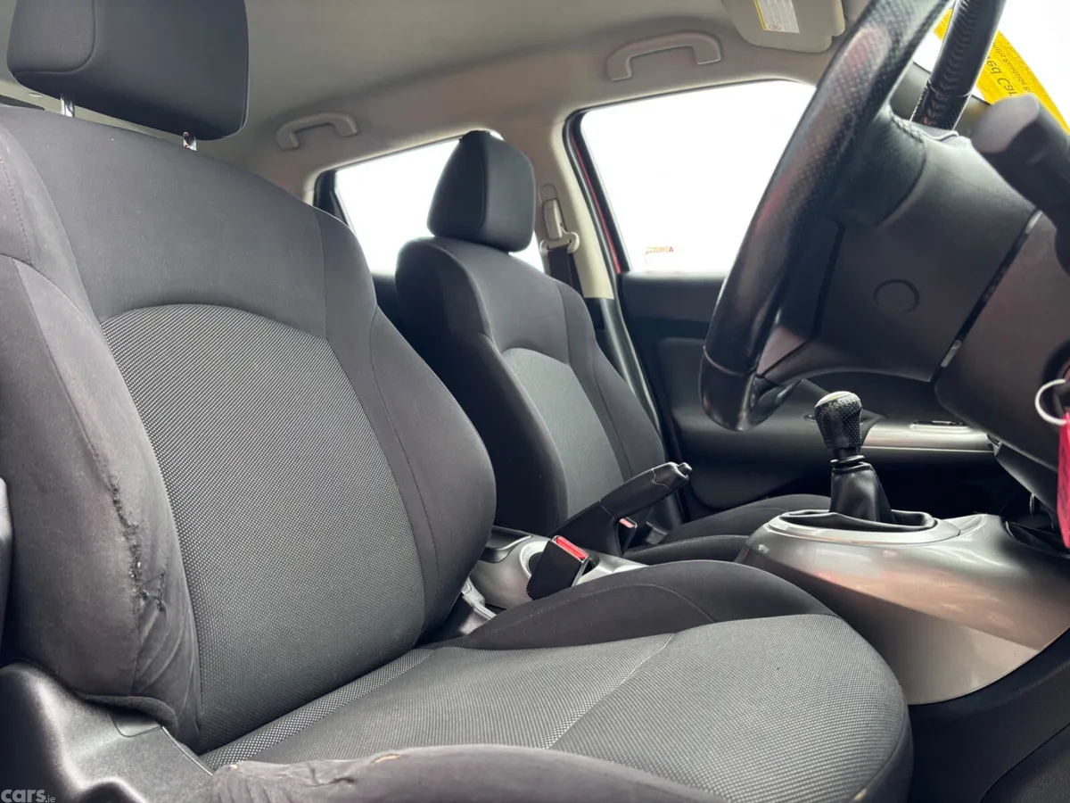Nissan Juke SUV, Diesel, 2013, Red