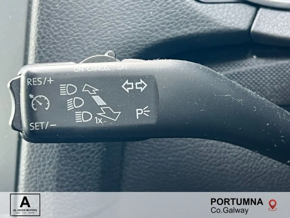 Volkswagen Golf Hatchback, Diesel, 2012, Silver