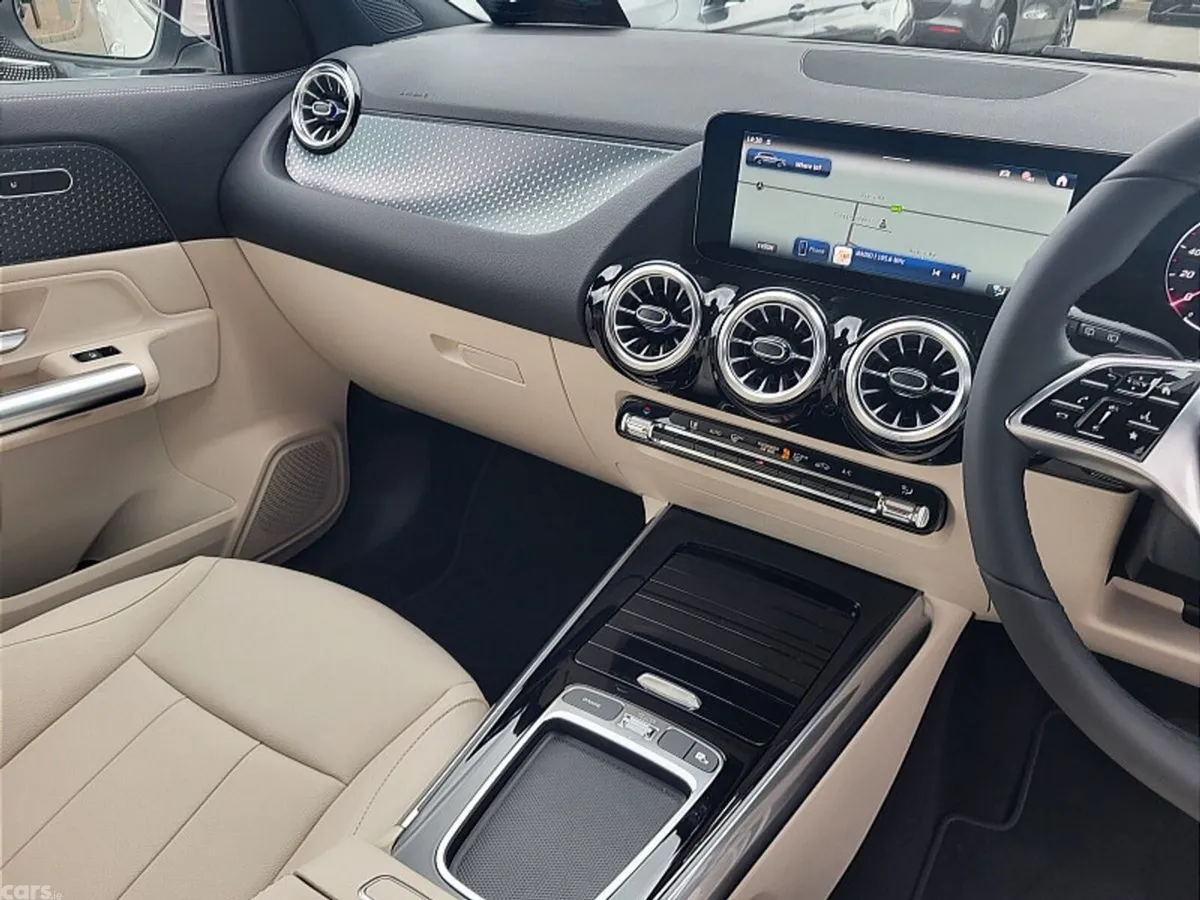 Mercedes-Benz GLA SUV, Diesel, 2027, White