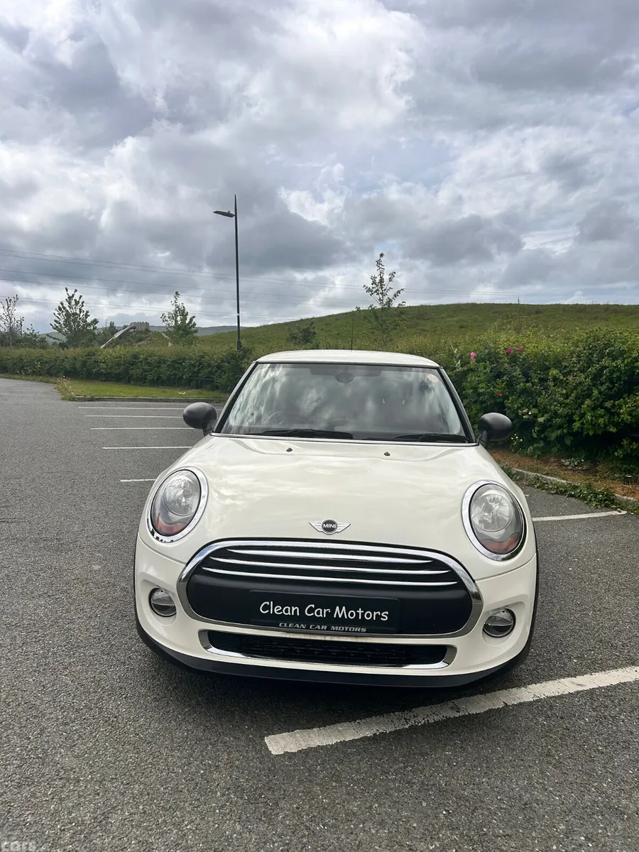 Mini Mini Hatchback, Petrol, 2015, White
