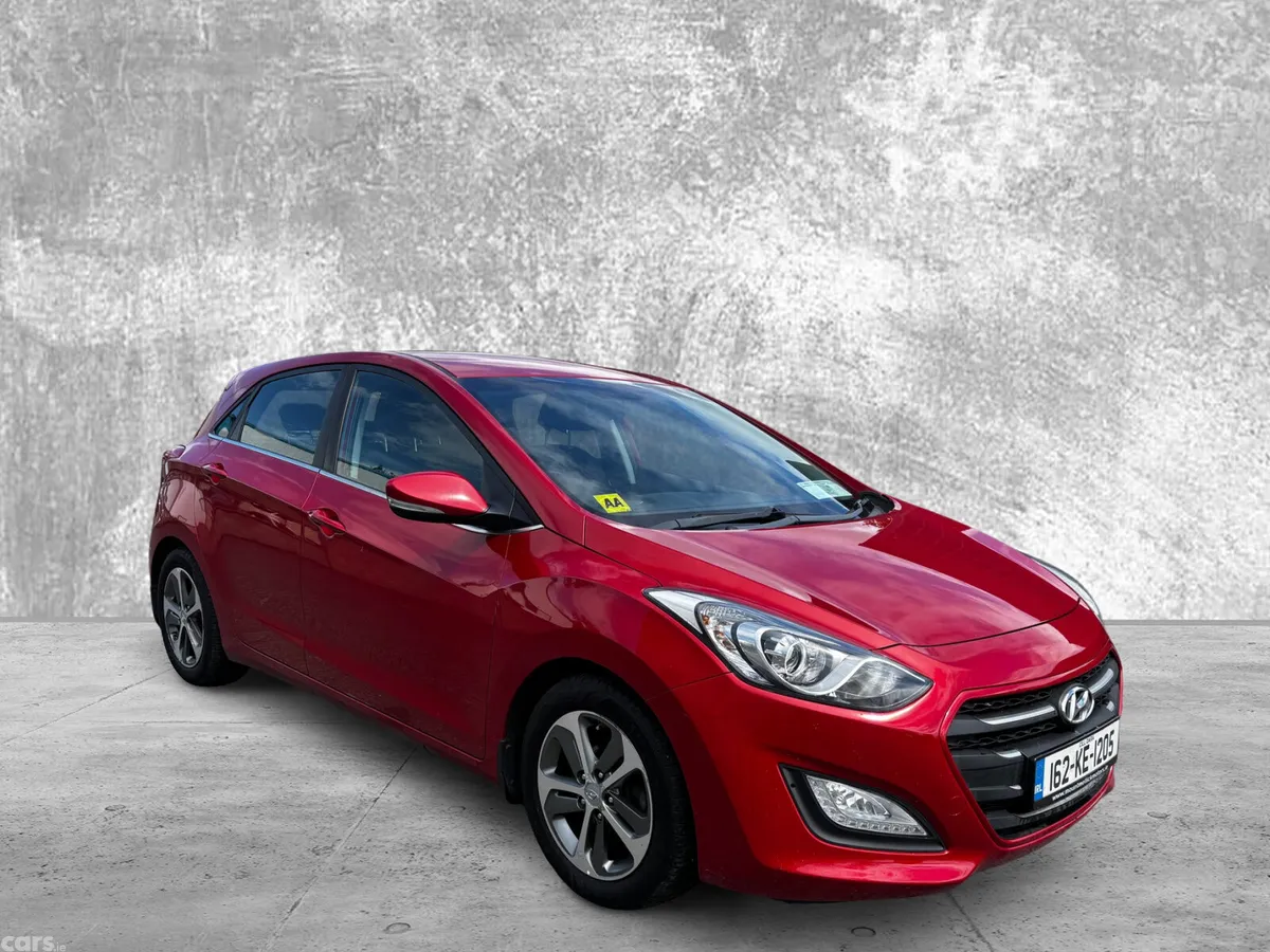 Hyundai i30 Hatchback, Diesel, 2016, Red