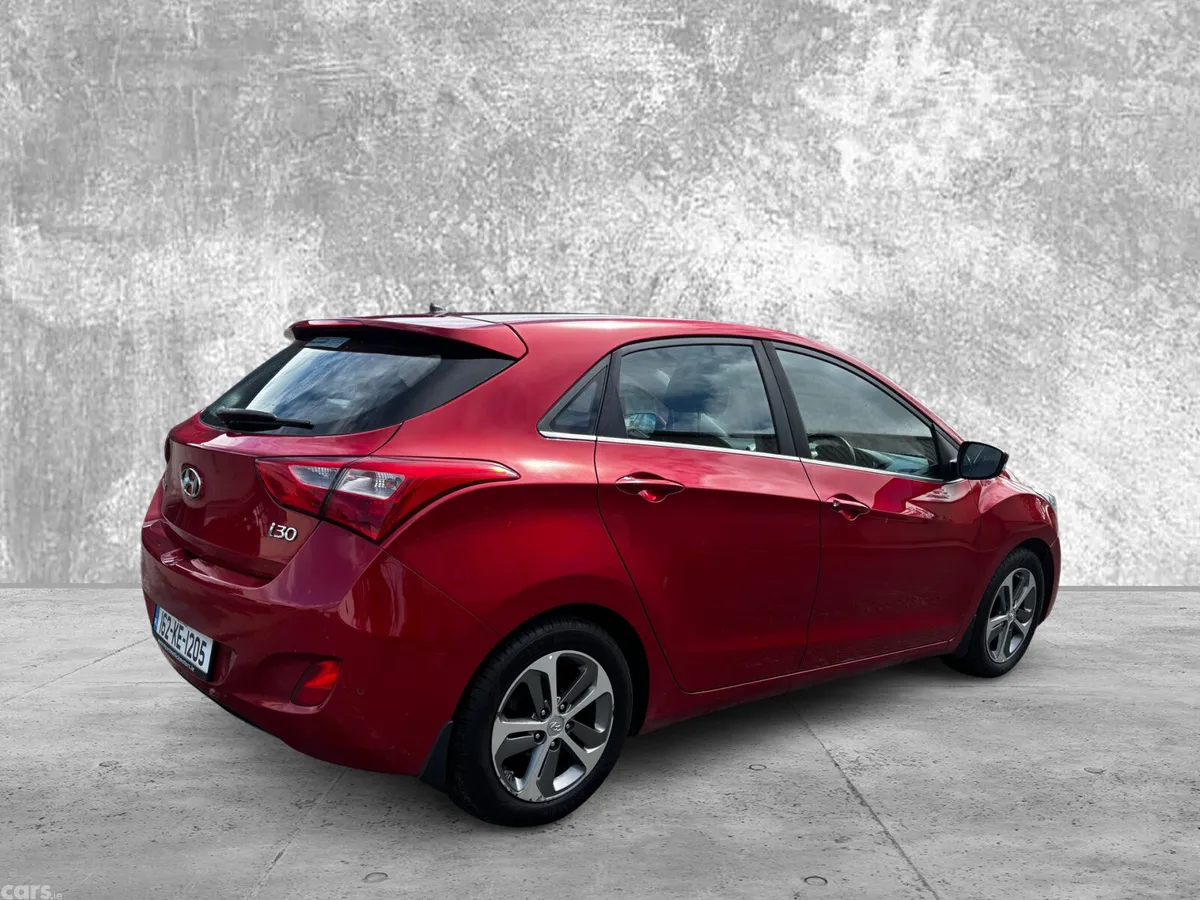 Hyundai i30 Hatchback, Diesel, 2016, Red
