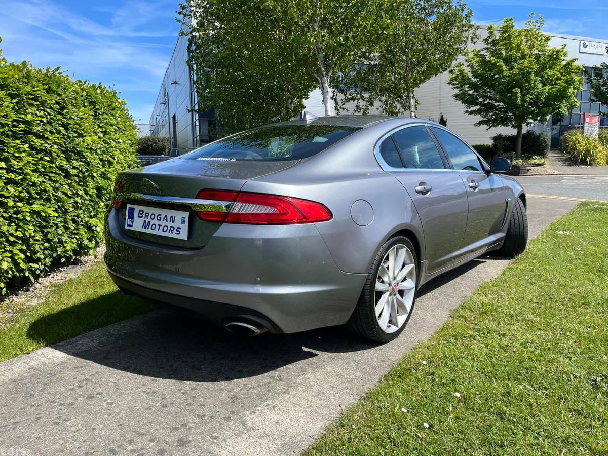 Jaguar XF Saloon, Diesel, 2015, Grey