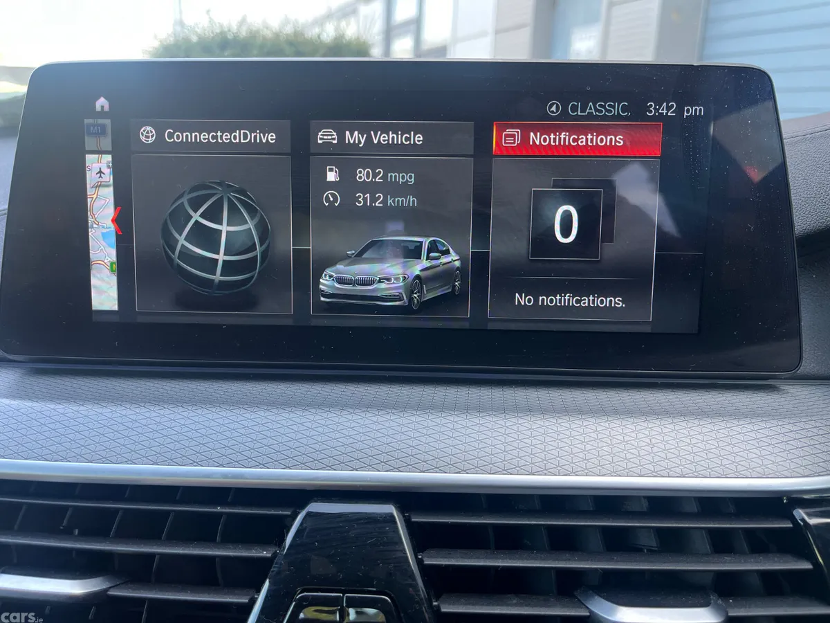 BMW 5-Series Saloon, Petrol Plug-in Hybrid, 2017, Blue
