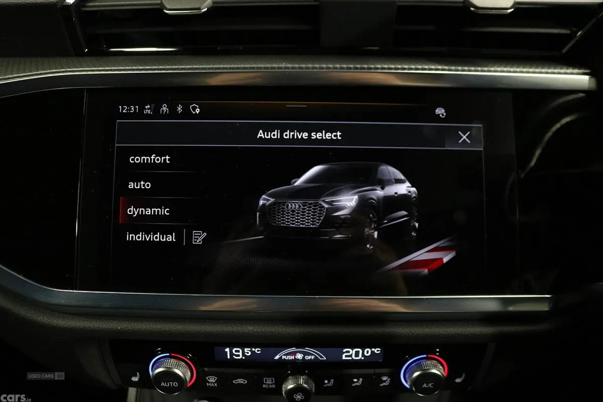 Audi Q3 SUV, Petrol Hybrid, 2023, Grey