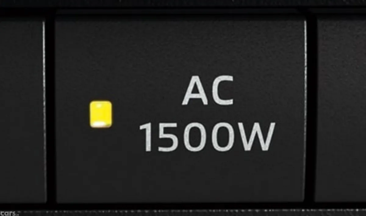 Mitsubishi Outlander SUV, Petrol Plug-in Hybrid, 2023, White