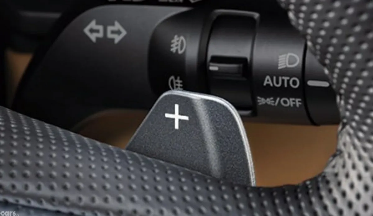 Mitsubishi Outlander SUV, Petrol Plug-in Hybrid, 2023, White