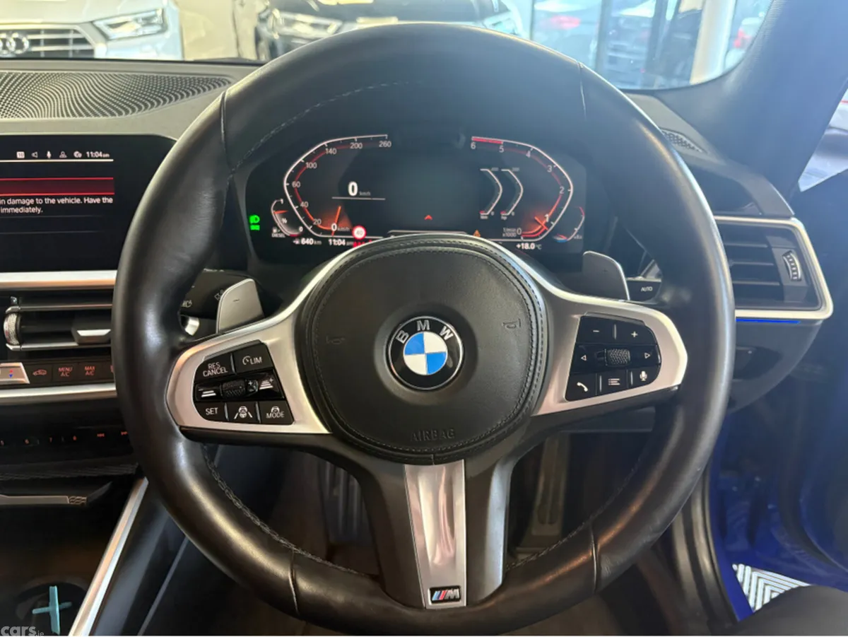 BMW 3-Series Saloon, Diesel, 2021, Blue