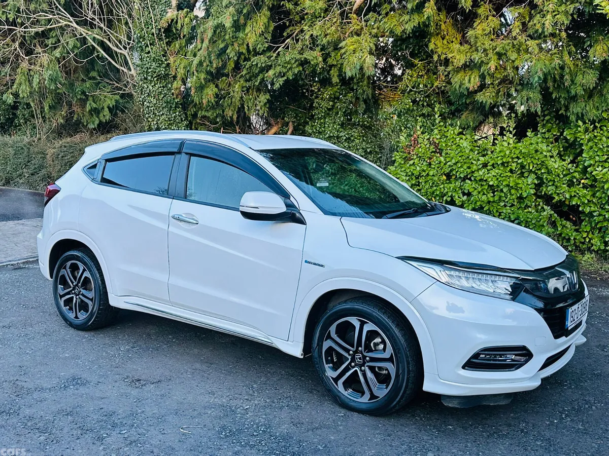 Honda Vezel Estate, Petrol Hybrid, 2019, White