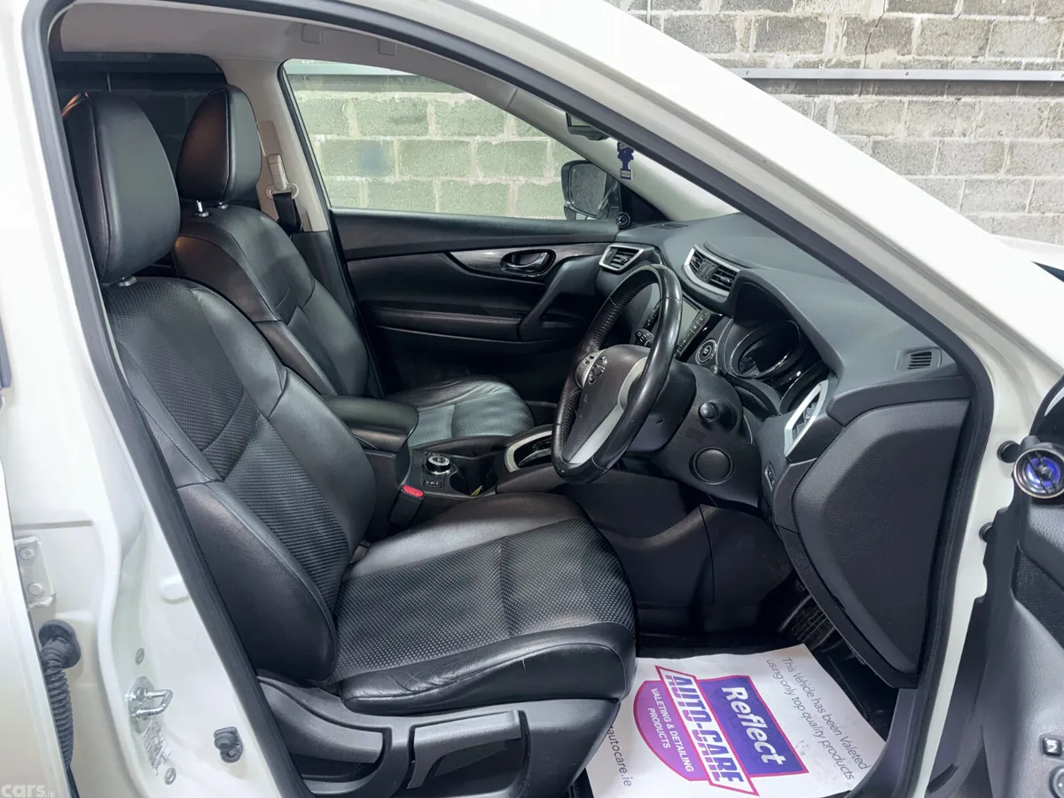 Nissan X-Trail SUV, Petrol Hybrid, 2016, White