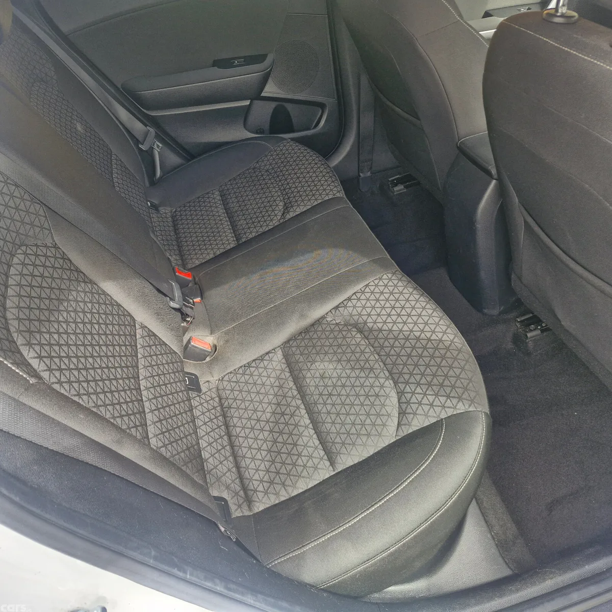 Kia Ceed Hatchback, Diesel, 2019, White