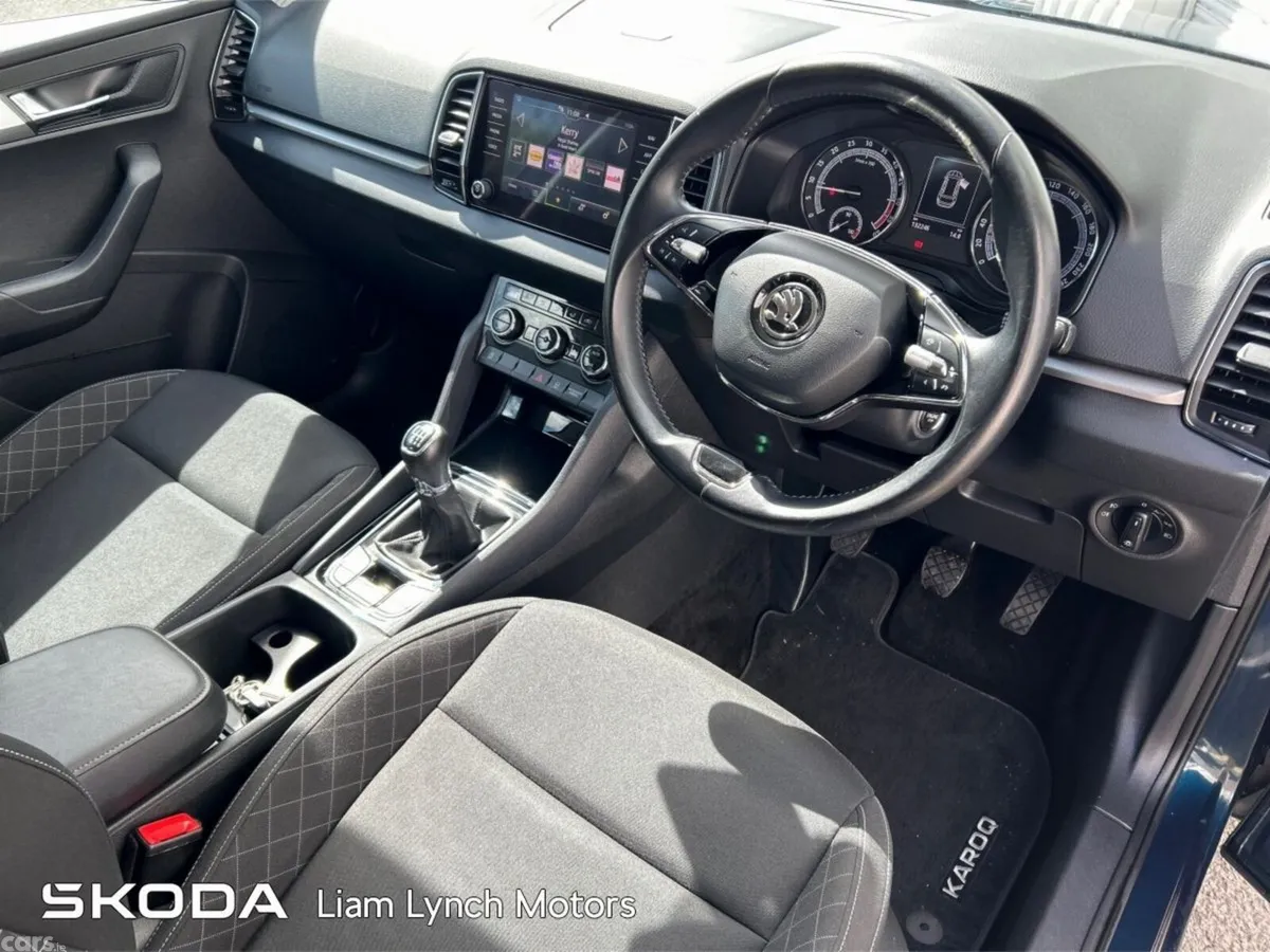 Skoda Karoq SUV, Diesel, 2021, Blue