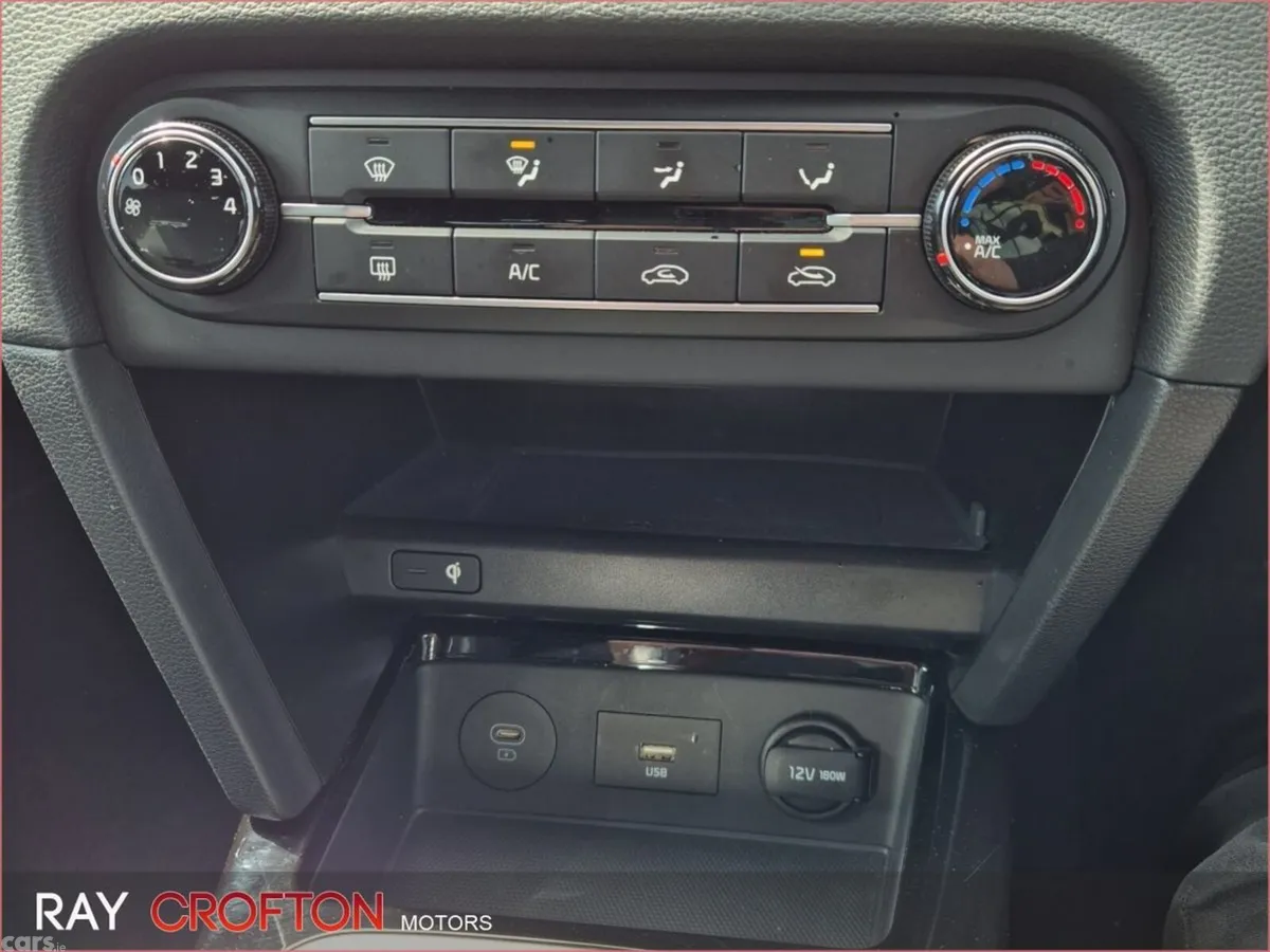 Kia Ceed Hatchback, Diesel Hybrid, 2023, Grey