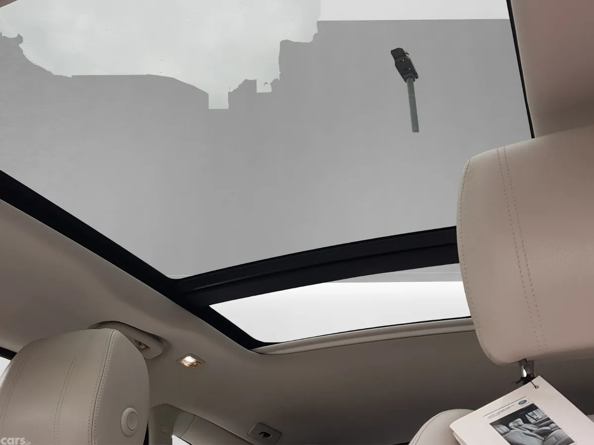 Land Rover Range Rover Velar SUV, Diesel, 2020, Gold