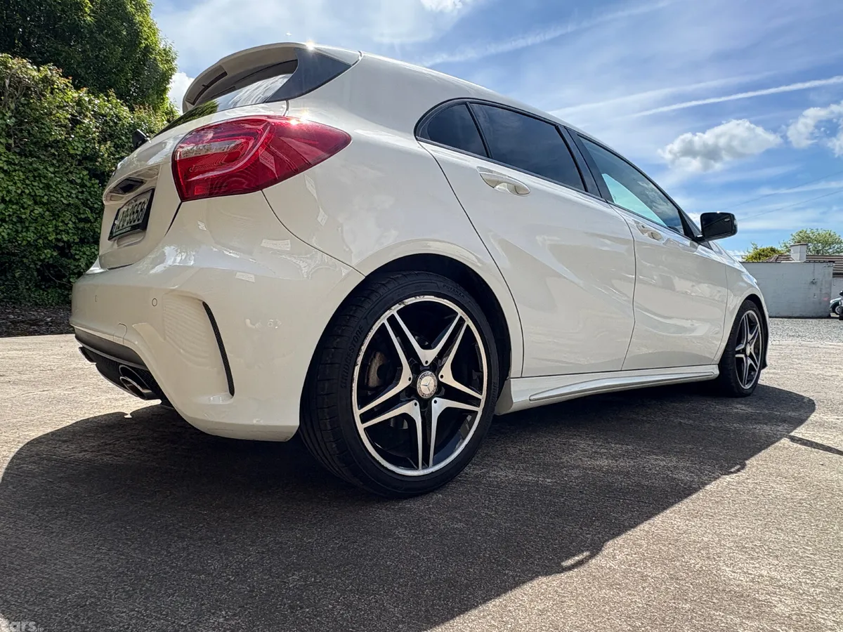 Mercedes-Benz A-Class Hatchback, Petrol, 2015, White