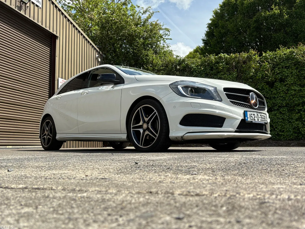 Mercedes-Benz A-Class Hatchback, Petrol, 2015, White