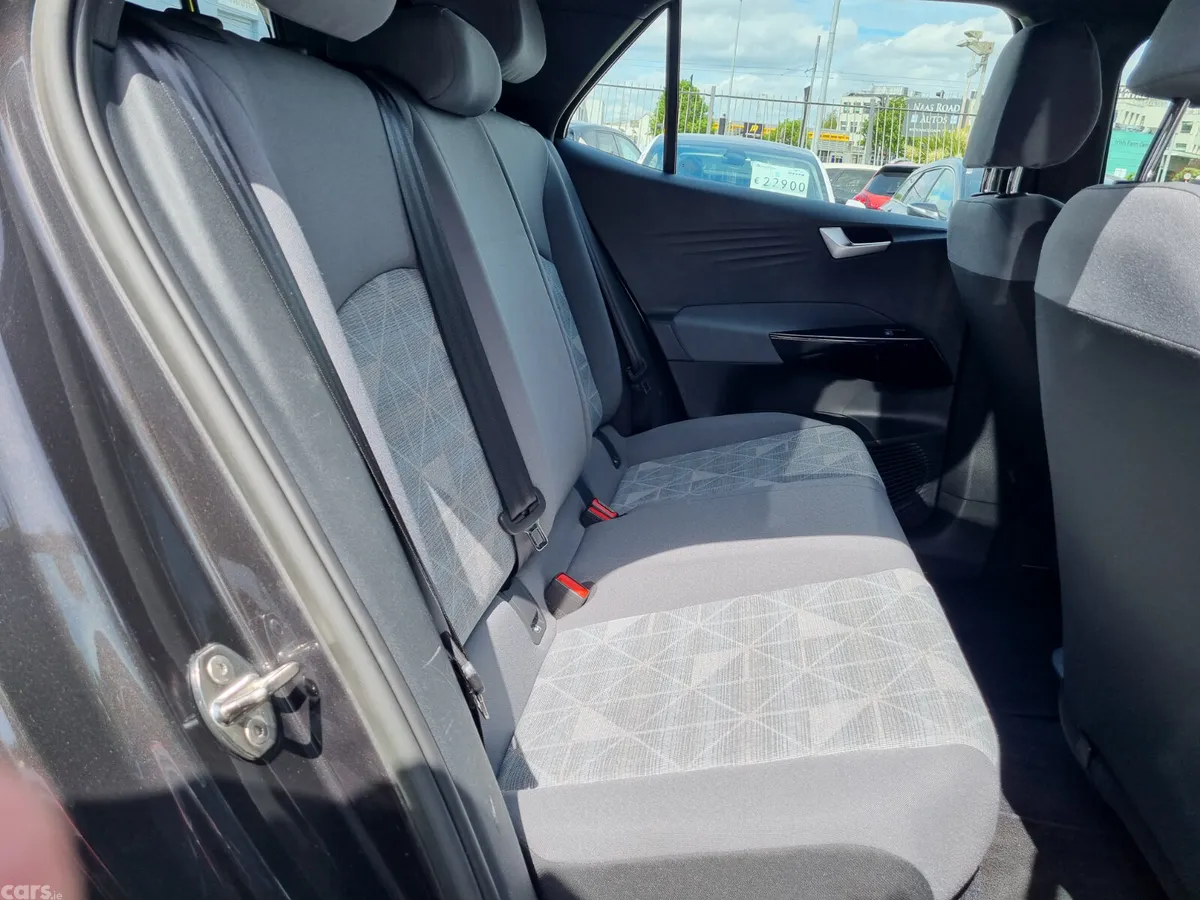 Volkswagen ID.3 Hatchback, Electric, 2023, Grey