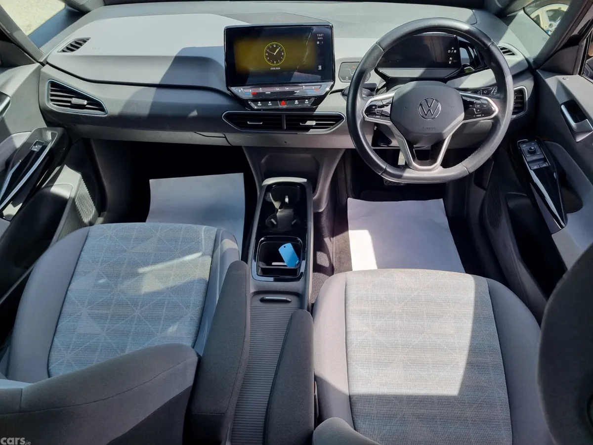 Volkswagen ID.3 Hatchback, Electric, 2023, Grey