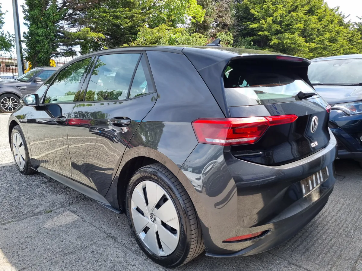Volkswagen ID.3 Hatchback, Electric, 2023, Grey