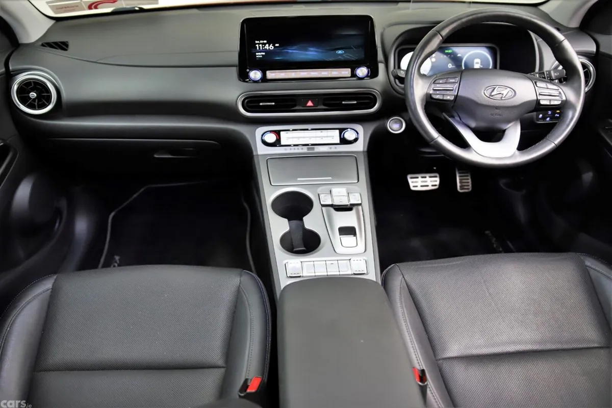 Hyundai KONA SUV, Electric, 2023, Red