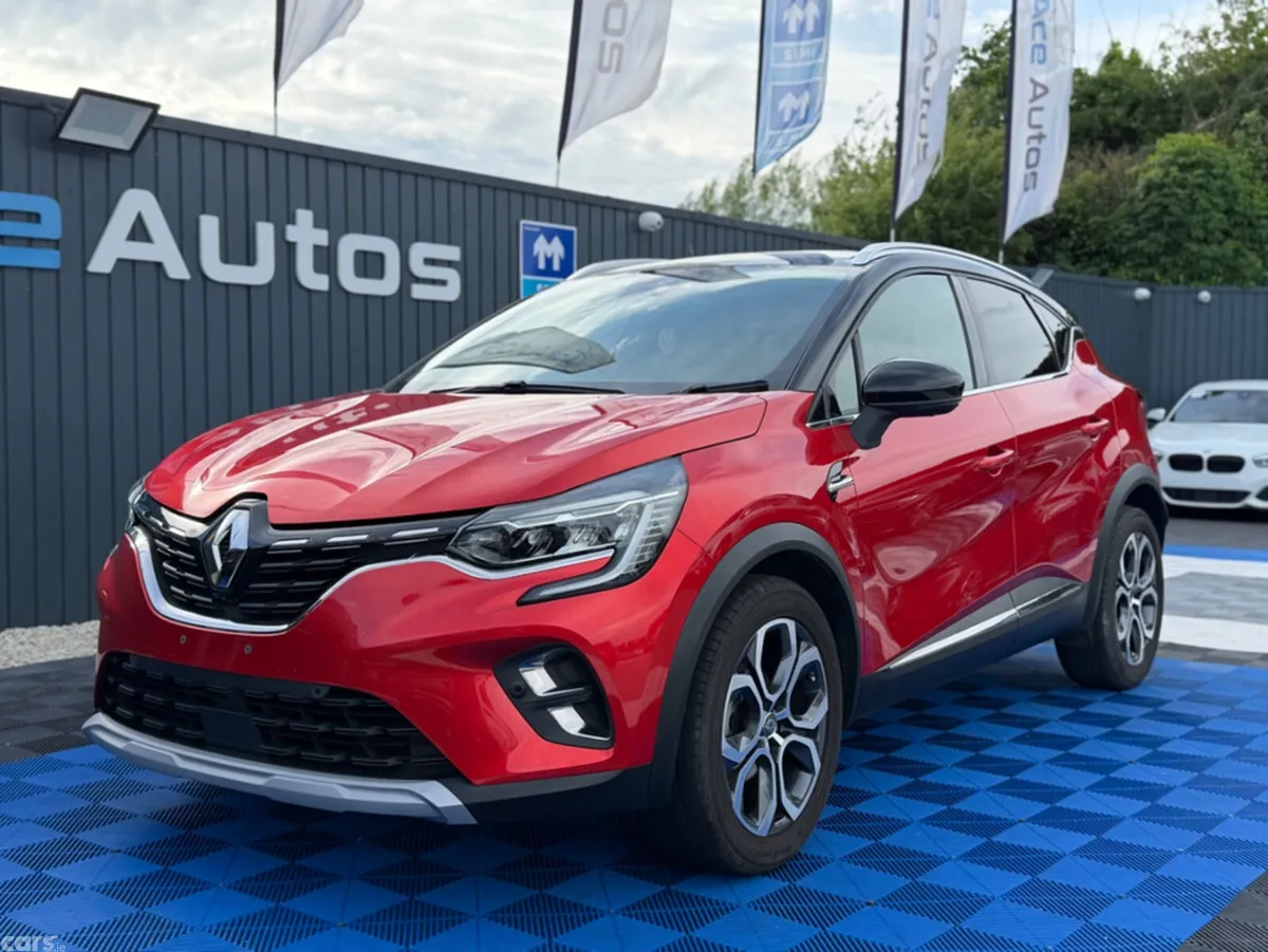 Renault Captur SUV, Petrol, 2021, Red