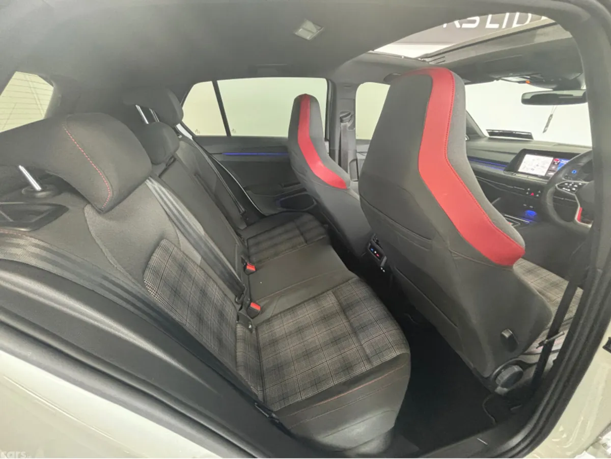 Volkswagen Golf Hatchback, Petrol, 2021, White