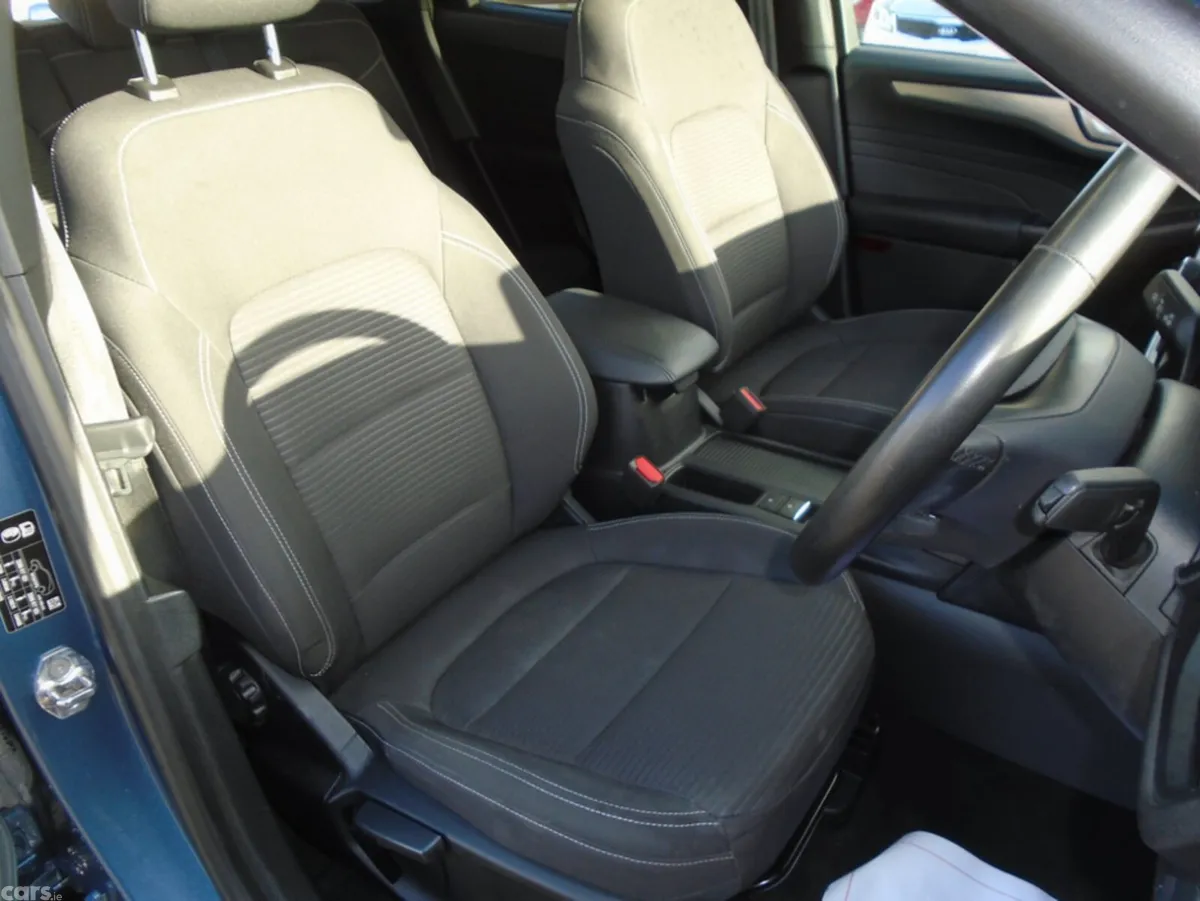 Ford Kuga MPV, Diesel, 2023, Grey