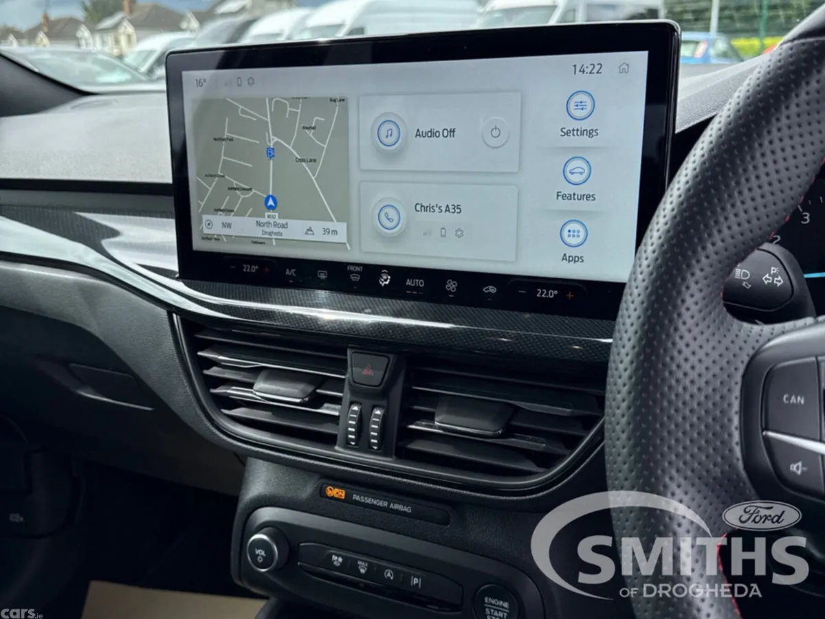 Ford Focus Hatchback, Petrol Hybrid, 2023, White