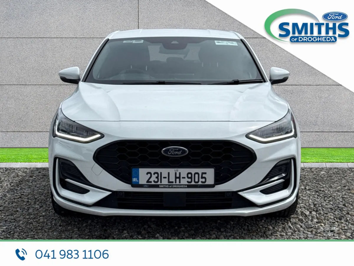 Ford Focus Hatchback, Petrol Hybrid, 2023, White