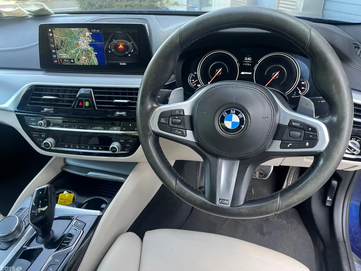 BMW 5-Series Saloon, Petrol Hybrid, 2017, Blue