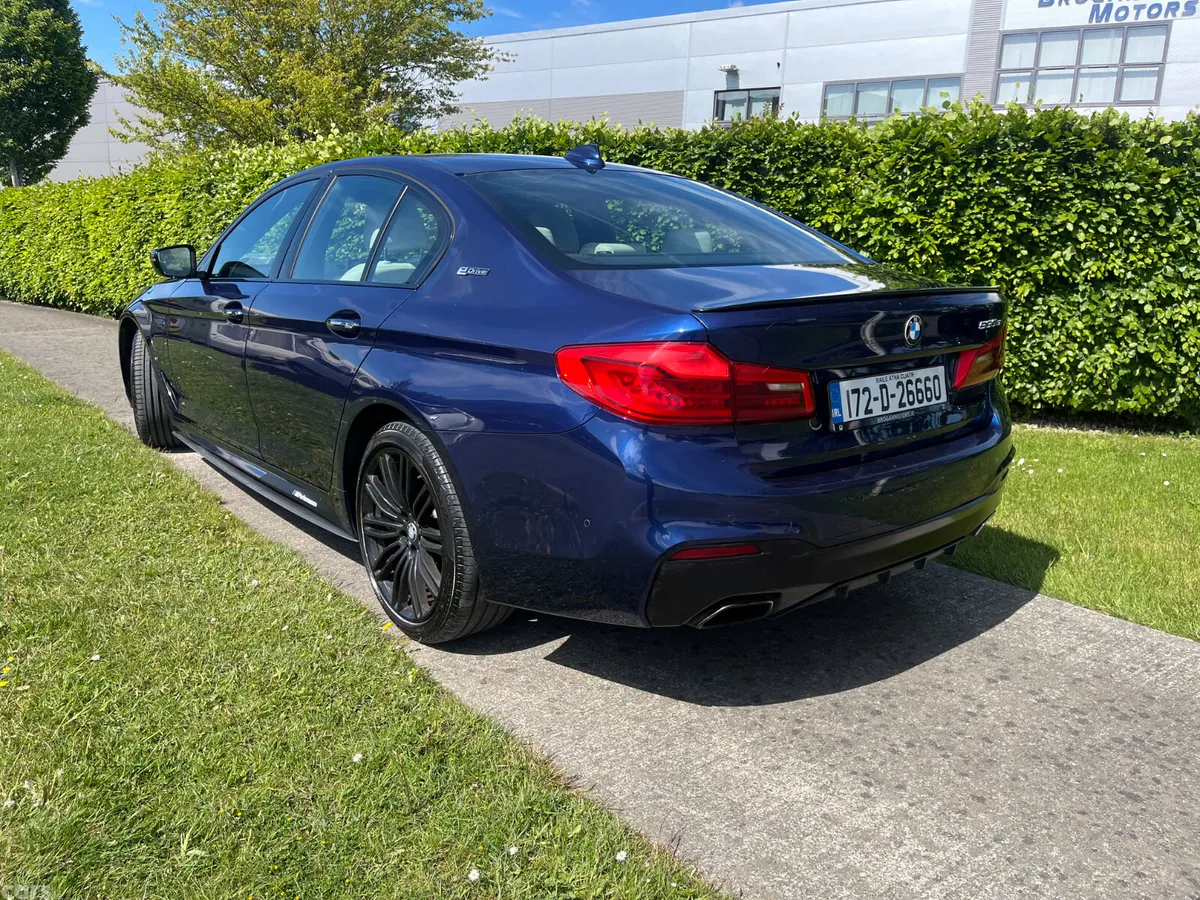 BMW 5-Series Saloon, Petrol Hybrid, 2017, Blue