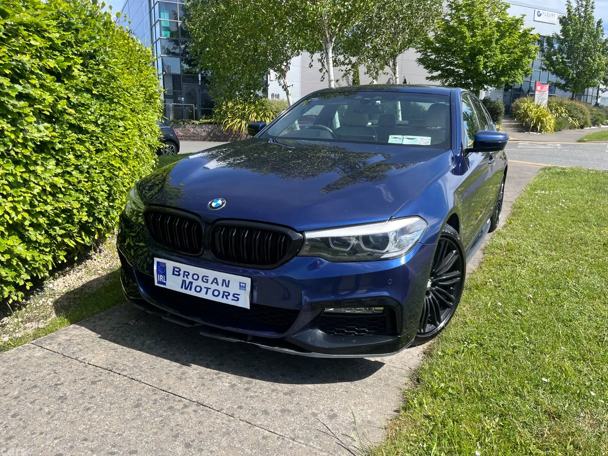 BMW 5-Series Saloon, Petrol Hybrid, 2017, Blue