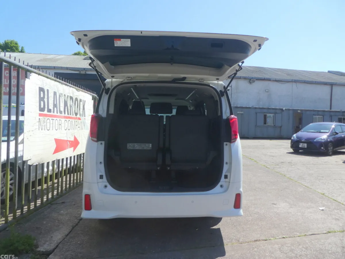 Toyota Alphard MPV, Petrol, 2020, White