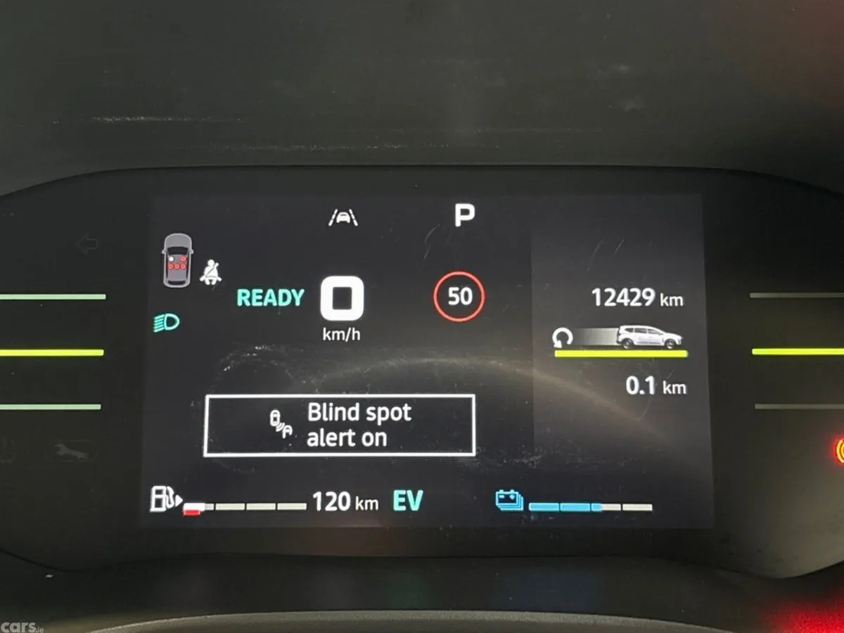 Dacia Jogger MPV, Petrol, 2025, Grey
