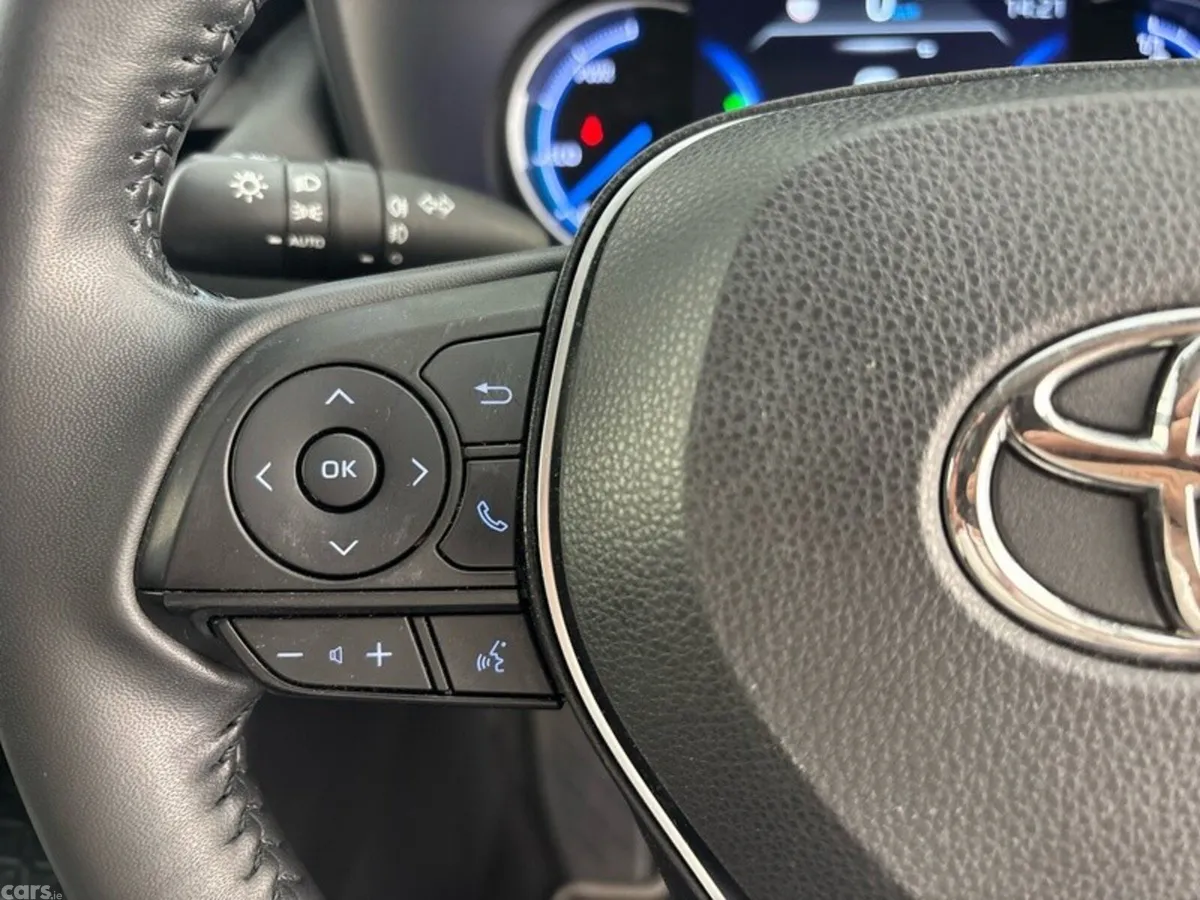 Toyota RAV4 SUV, Petrol Hybrid, 2022, Black