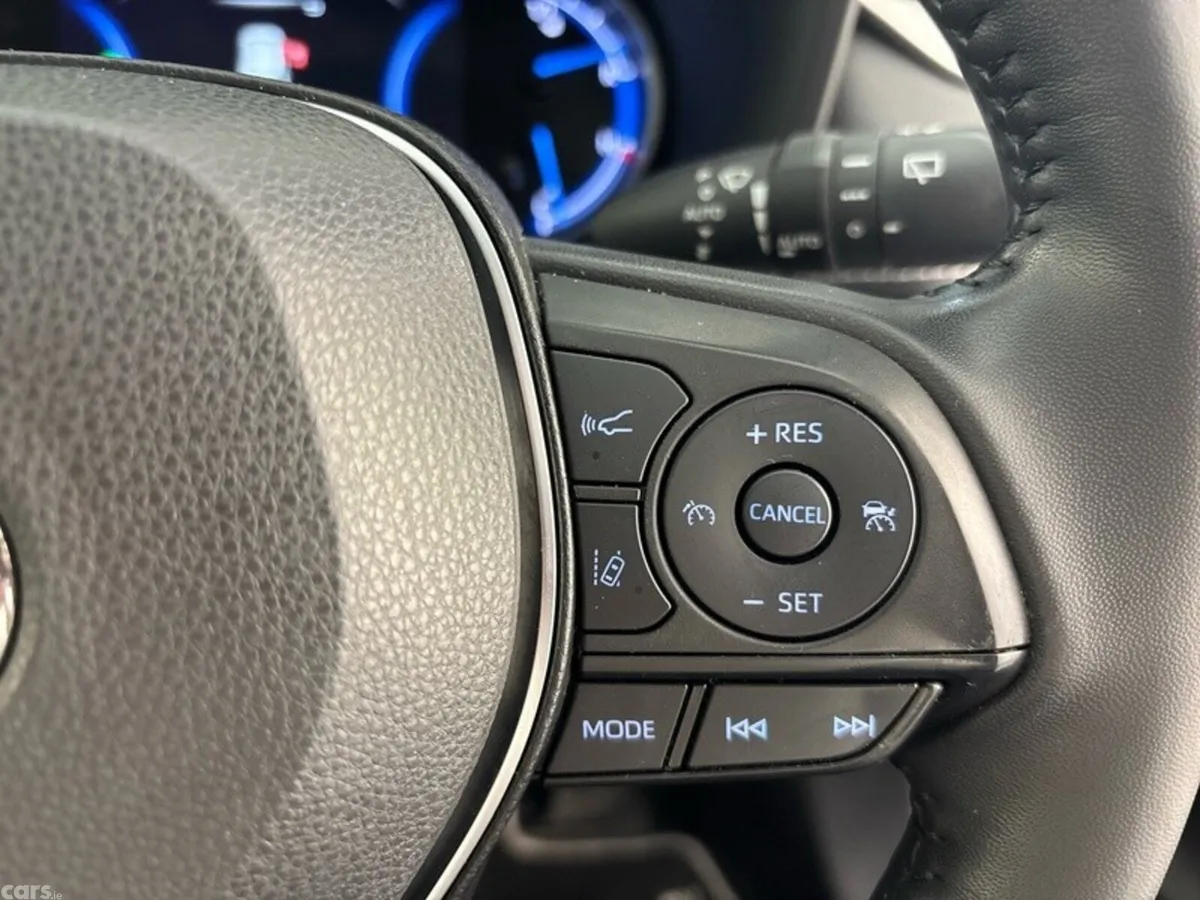 Toyota RAV4 SUV, Petrol Hybrid, 2022, Black