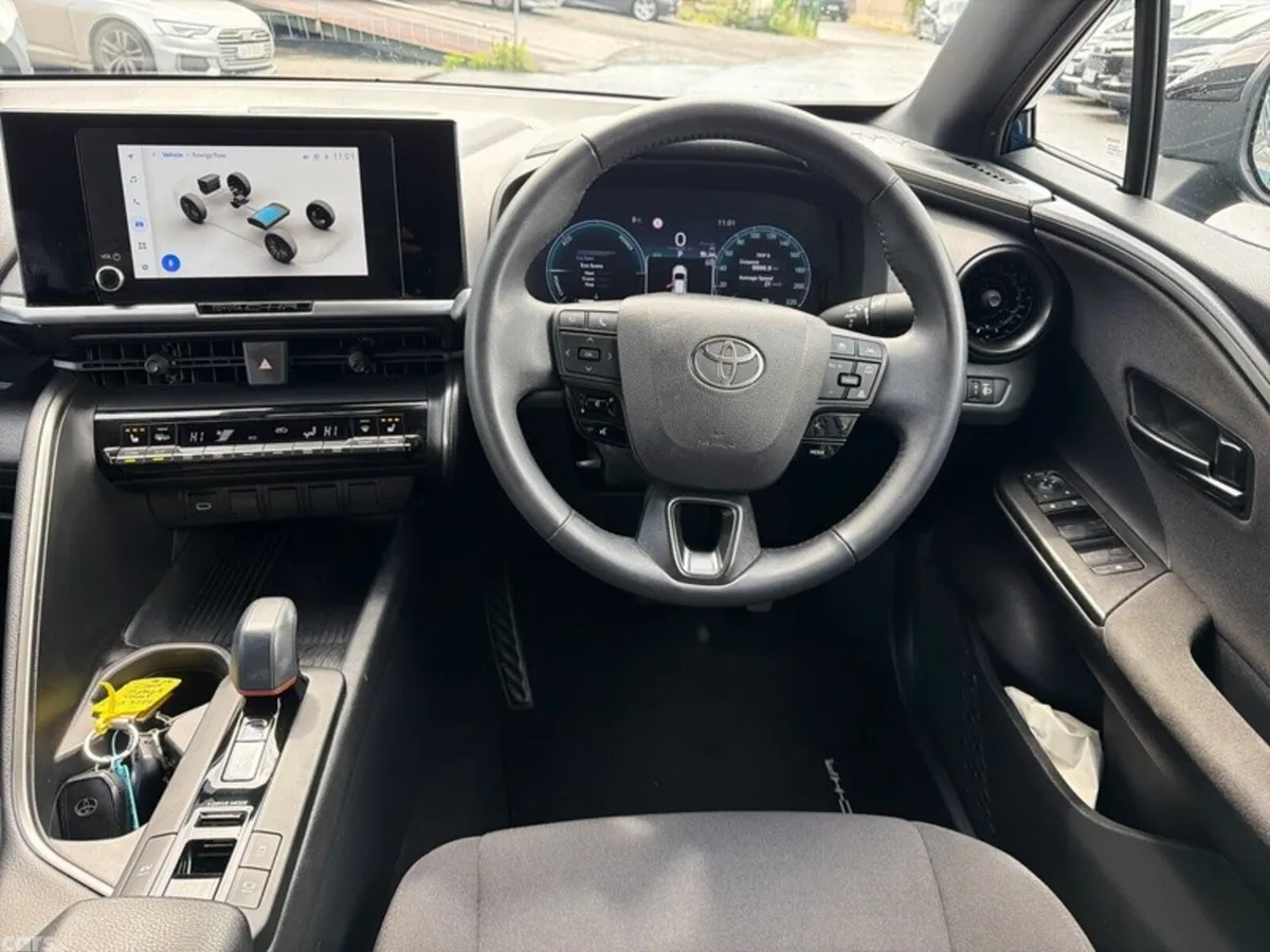 Toyota C-HR SUV, Petrol Hybrid, 2024, Blue
