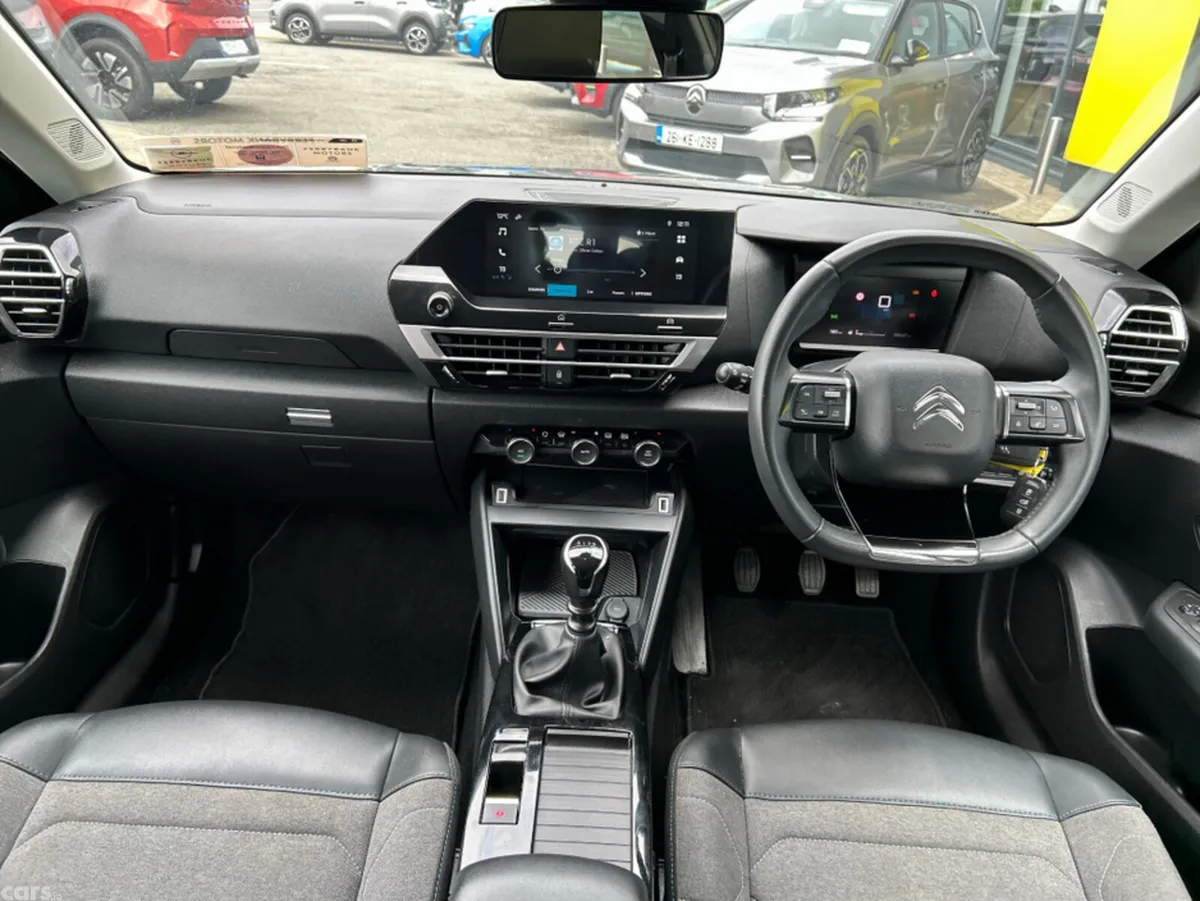 Citroen C4 Hatchback, Petrol, 2022, Grey