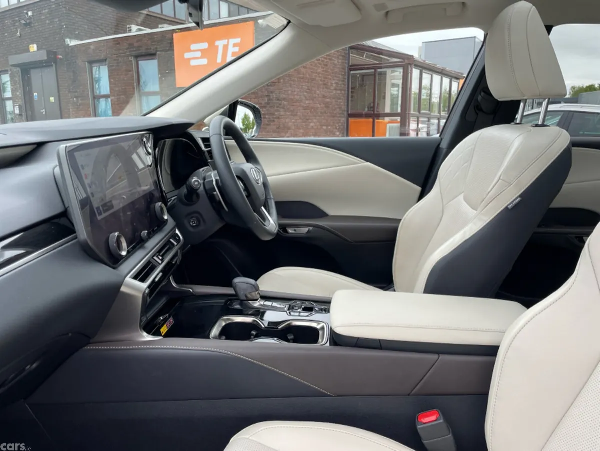 Lexus RX450H+ SUV, Petrol Plug-in Hybrid, 2025, Grey