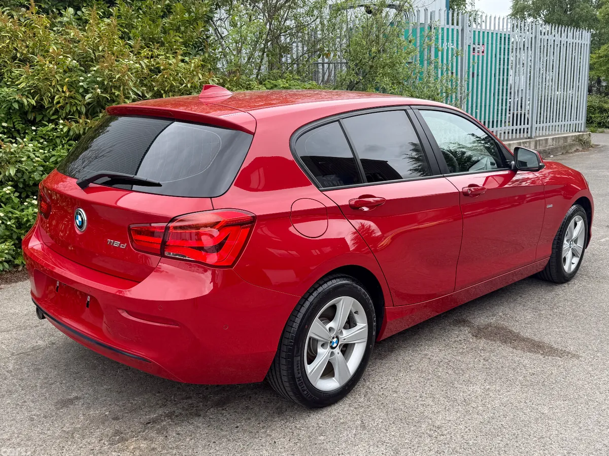 BMW 1-Series Hatchback, Diesel, 2018, Red