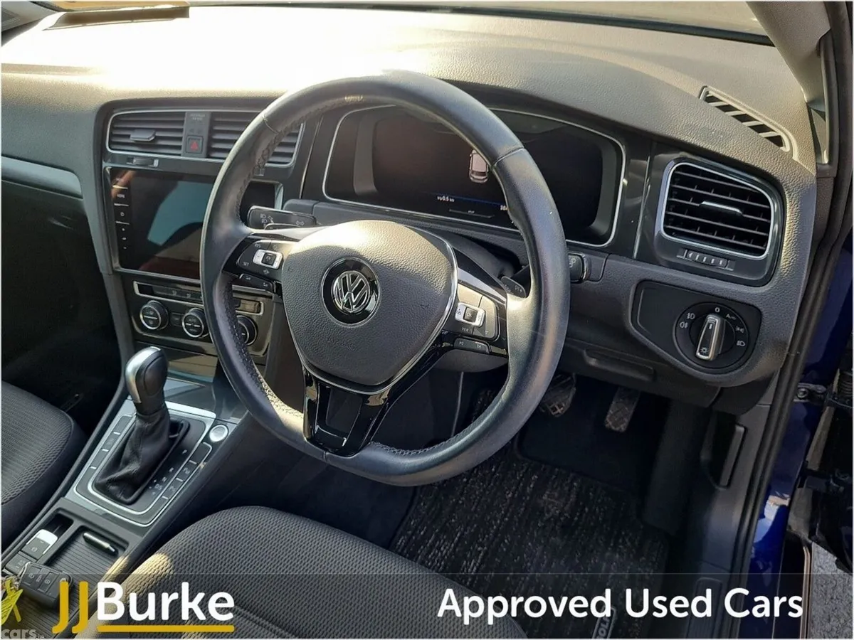 Volkswagen Golf Hatchback, Petrol, 2020, Blue