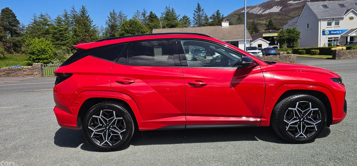 Hyundai Tucson SUV, Petrol Hybrid, 2023, Red