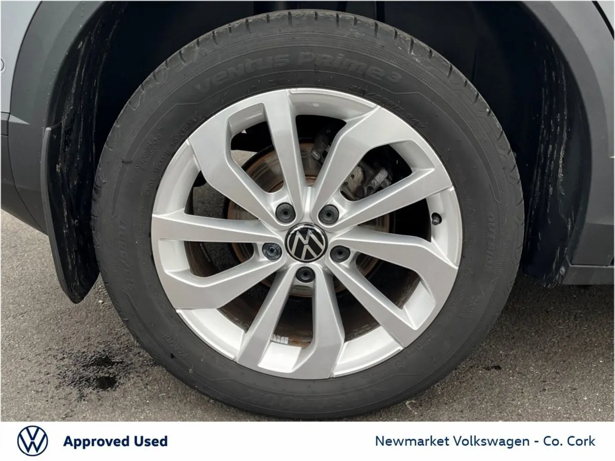 Volkswagen T-Roc SUV, Petrol, 2024, Silver
