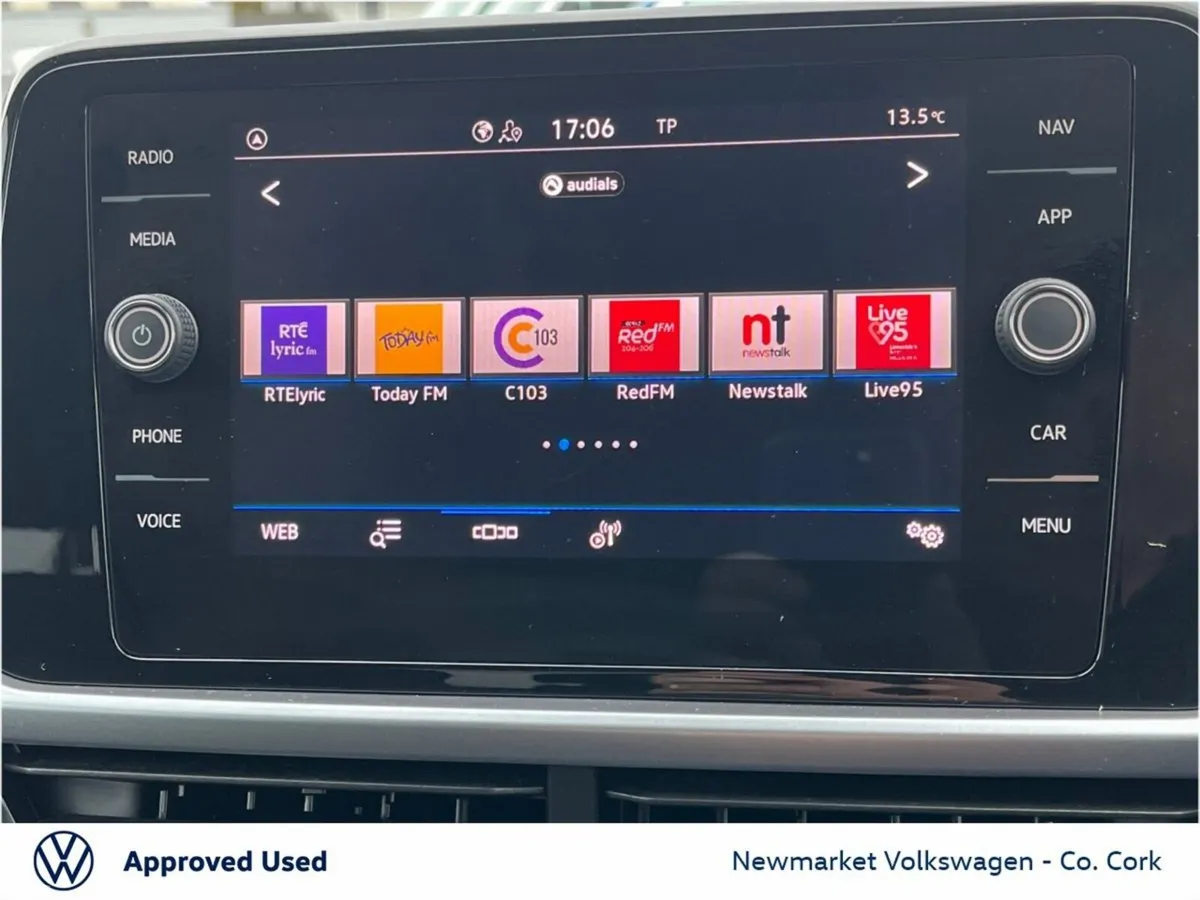 Volkswagen T-Roc SUV, Petrol, 2024, Silver