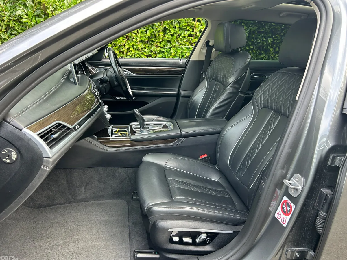 BMW 7-Series Saloon, Diesel, 2017, Grey