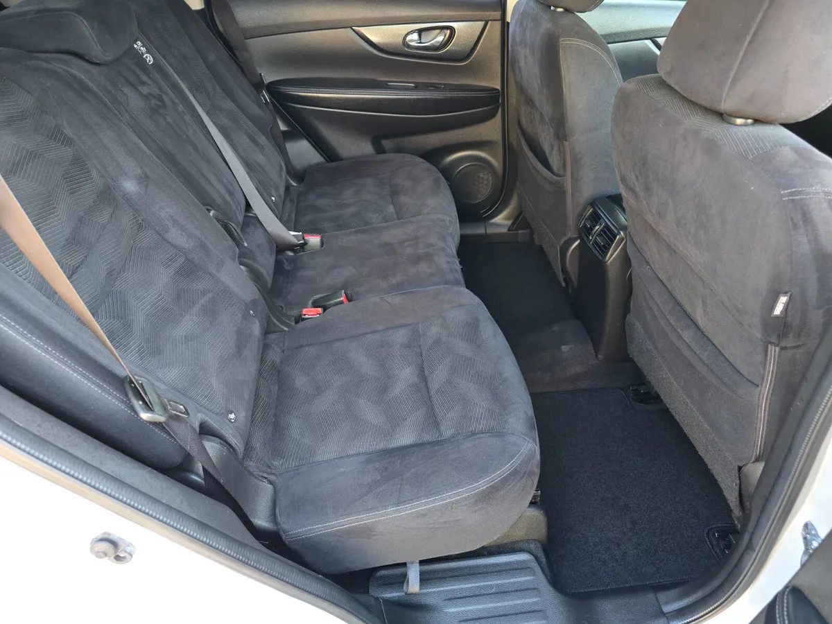 Nissan X-Trail SUV, Diesel, 2014, Silver