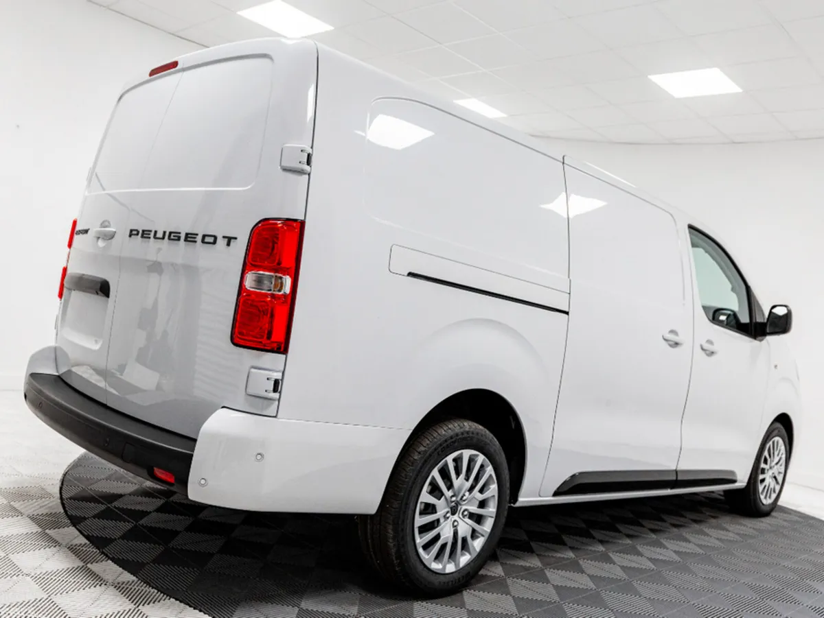 Peugeot Expert Van, Diesel, 2026, White