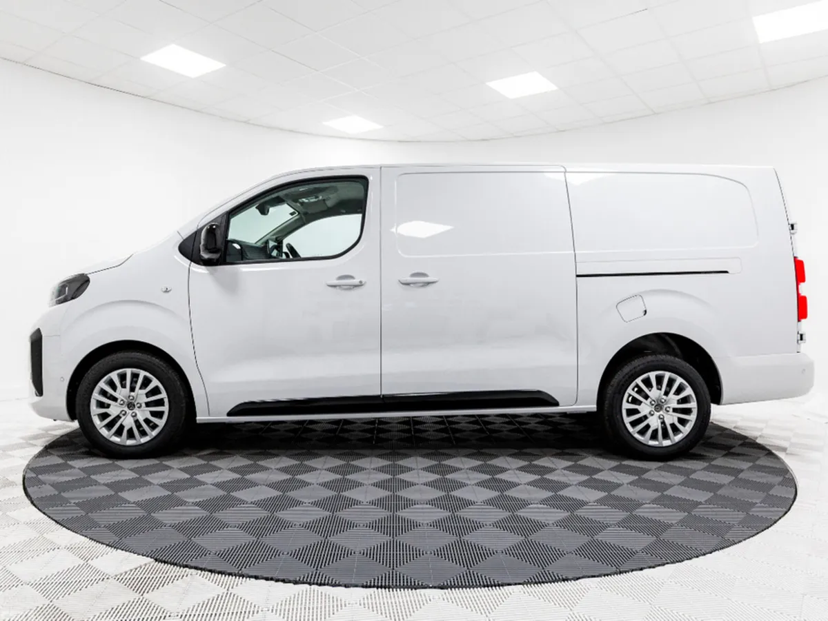 Peugeot Expert Van, Diesel, 2026, White
